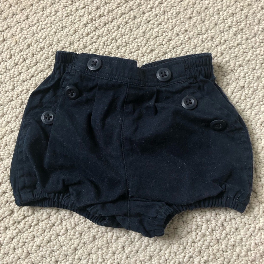 Tea Collection navy shorts size 6-12 month